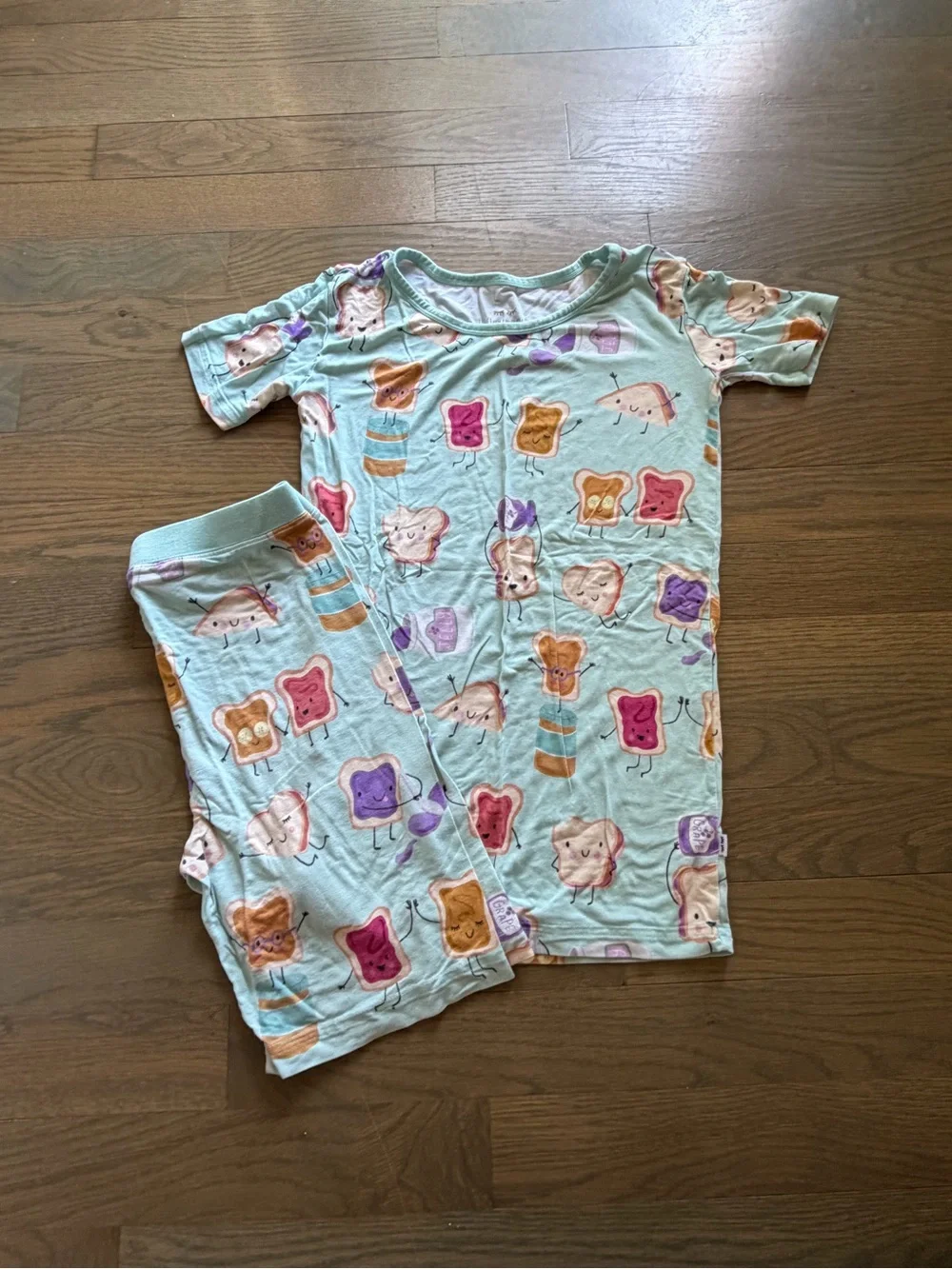 Used Little Sleepies Pajamas size 9/10